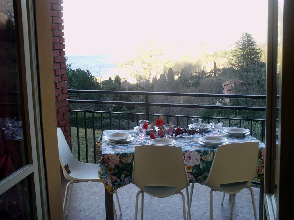 דירות בלאג'יו Casa Del Faggio Rosso חדר תמונה