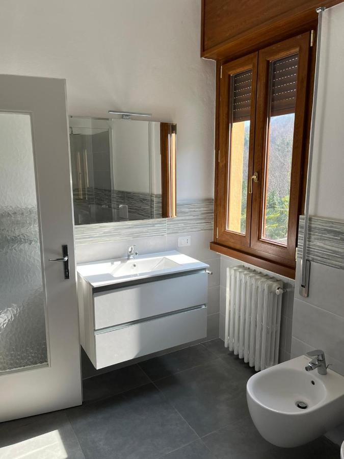 דירות בלאג'יו Casa Del Faggio Rosso מראה חיצוני תמונה