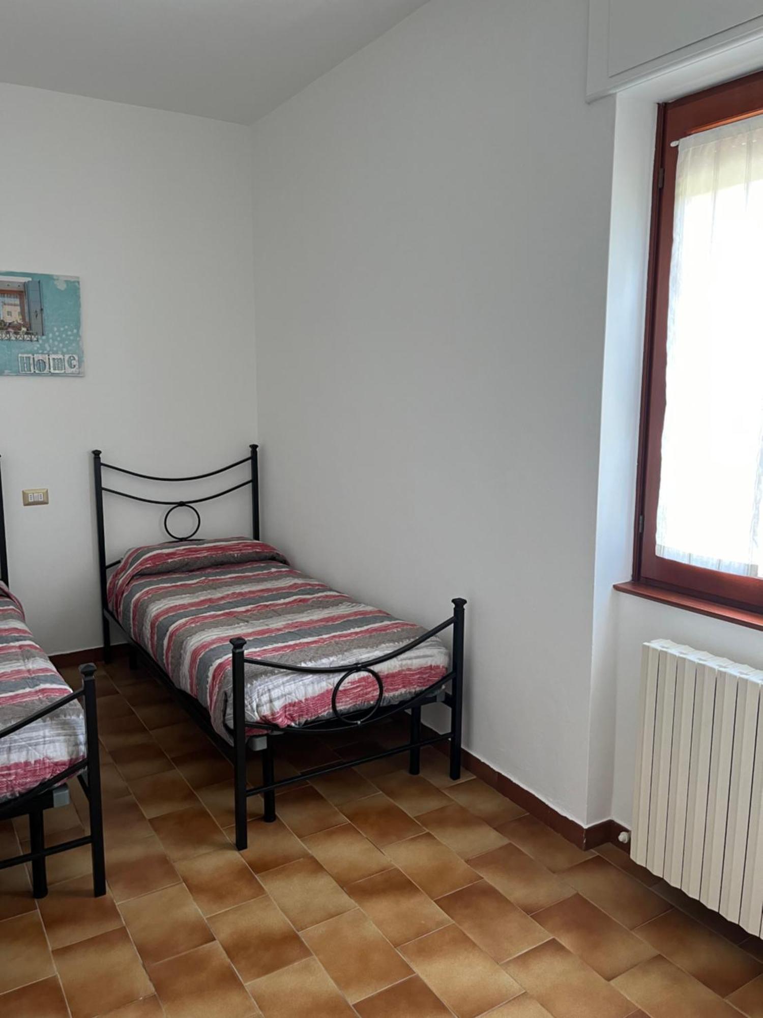 דירות בלאג'יו Casa Del Faggio Rosso מראה חיצוני תמונה