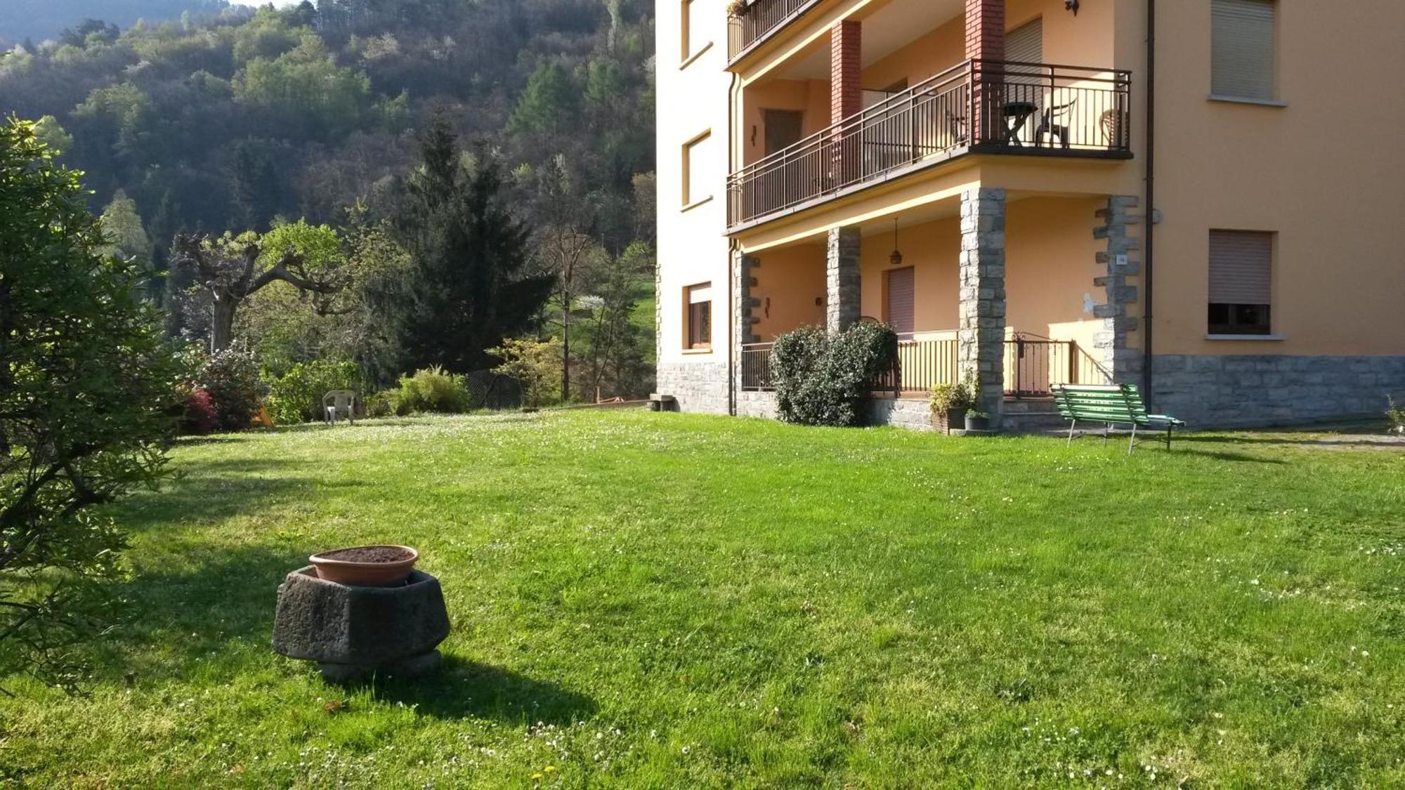 דירות בלאג'יו Casa Del Faggio Rosso חדר תמונה